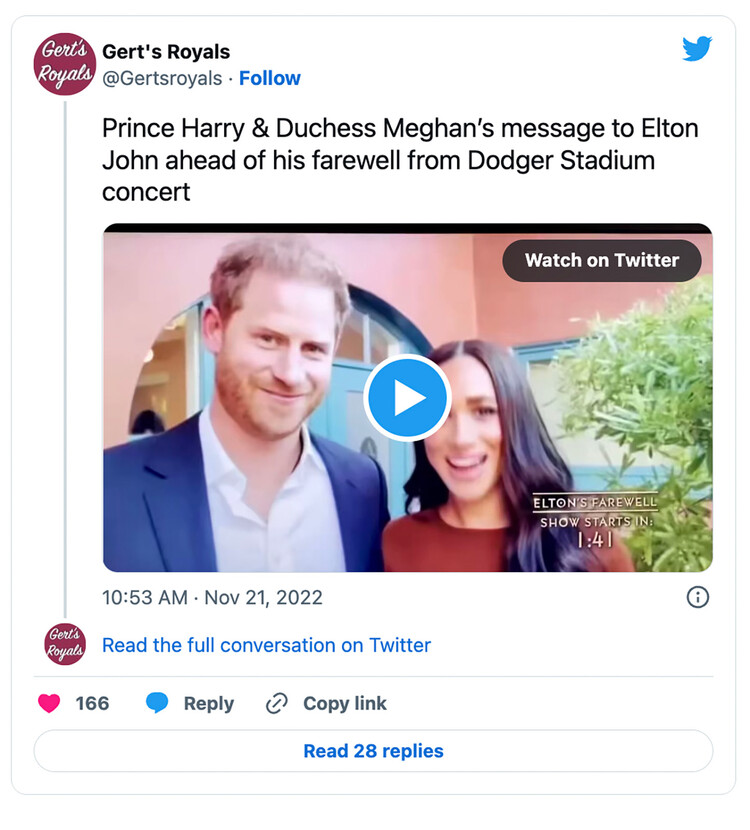 Герцог и герцогиня Сассекские записали специальное послание-сюрприз, которое прозвучало во время концерта певца на стадионе Dodger Stadium, 21 ноября 2022 года