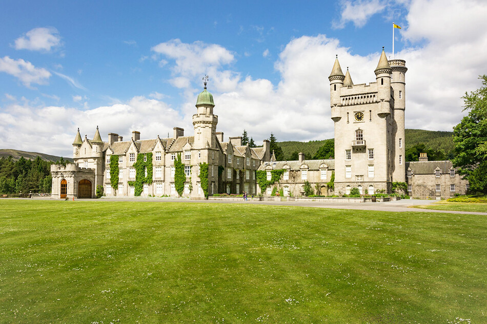 Замок Балморал в Шотландии