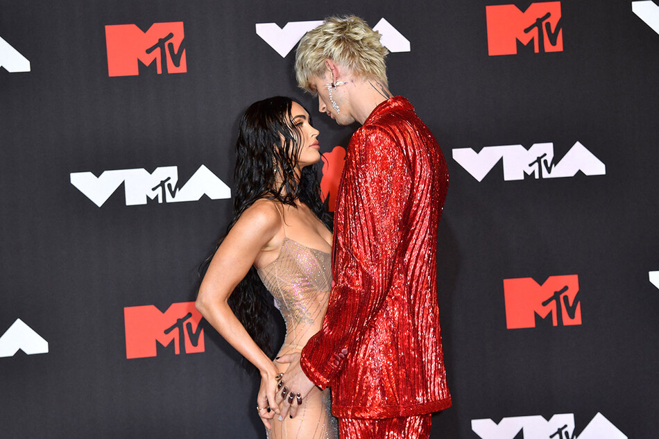 Меган Фокс и Пулемет Келли на премии VMA - MTV Video Music Awards 2021