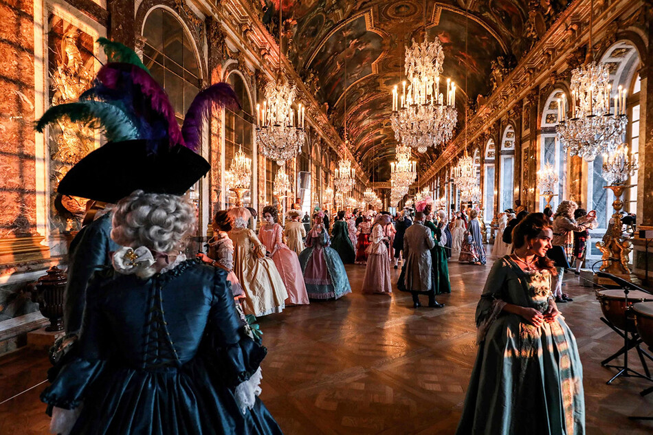 Маскарадная вечеринка &laquo;Fetes Galantes&raquo; в &laquo;Зеркальной галереи&raquo; в Версальском замке 27 мая 2019 