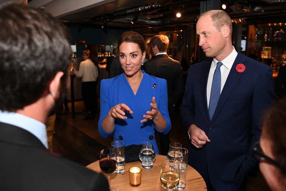 Герцогиня Кэтрин с принцем Уильямом во время открытия саммита COP26 1 ноября 2021 года в Глазго, Великобритания