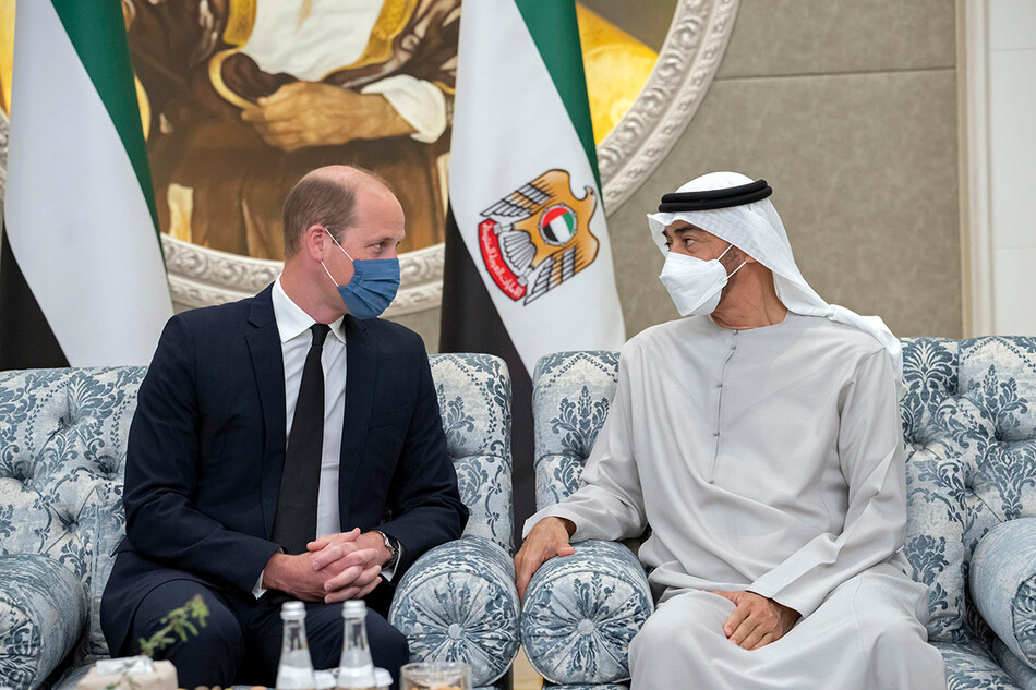 Герцог Кембриджский, принц Уильям в Абу-Даби, ОАЭ, 16 мая 2022 года
