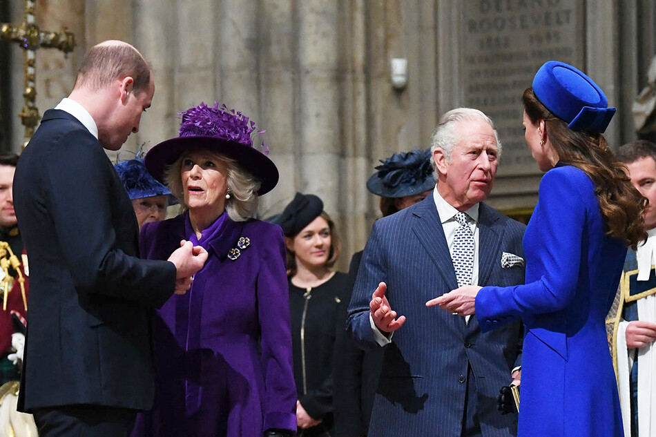 Принц Чарльз разозлился на Кембриджских, так как они украли всё внимание СМИ