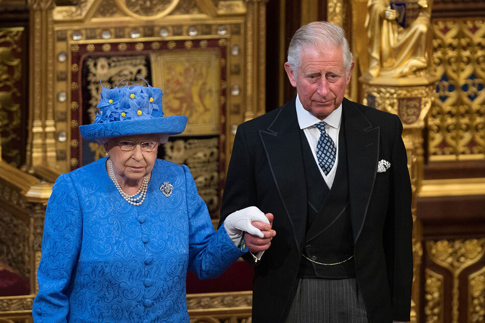 Елизавета II и принц Чарльз