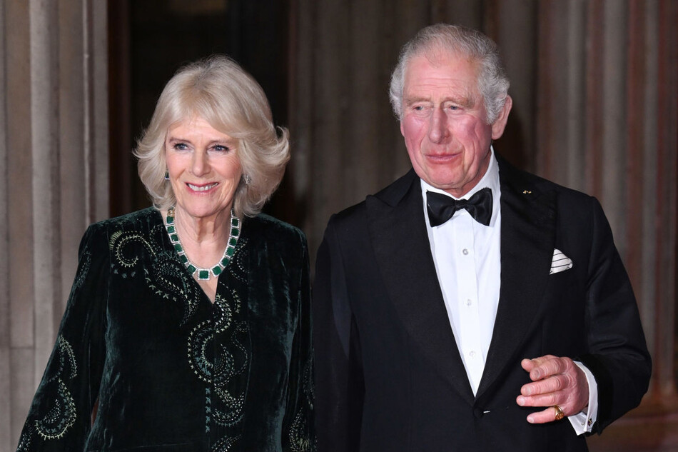 Принц Чарльз, принц Уэльский и Камилла, герцогиня Корнуольская, приняли участие в приеме в честь Британского азиатского фонда в Британском музее 9 февраля 2022 года в Лондоне, Англия