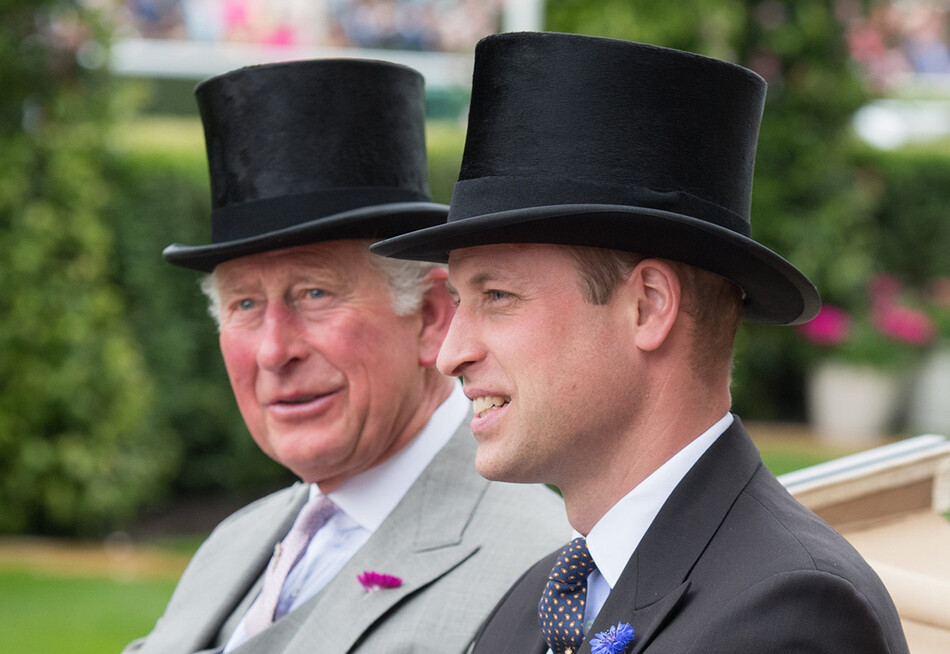 Принц Чарльз, принц Уэльский и принц Уильям, герцог Кембриджский прибывают на открытие первого дня Королевских скачек - Royal Ascot на ипподром в Аскот 18 июня 2019 года в Аскоте, Англия 