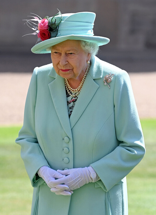 Королева Елизавета II не хочет жить в Лондоне