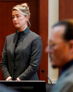 «Виновна!»: Эмбер Хёрд проиграла Джонни Деппу судебное разбирательство в деле о клевете