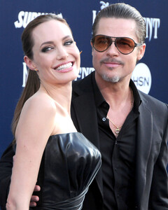 Анджелина Джоли заставила Брэда Питта расстаться с Николь Потуральски