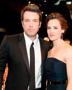 Дженнифер Гарнер рассказала о навязчивой музыкальной привычке Бена Аффлека