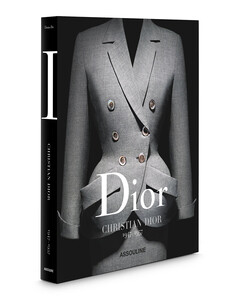 Книга о Кристиане Диоре появилась в открытом доступе