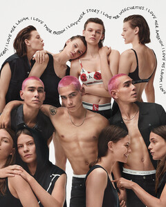 Calvin Klein представил новую коллекцию и аромат вне гендерных стереотипов
