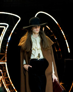 С возвращением: Celine представит коллекцию на Неделе мужской моды в Париже