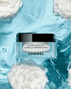 Сливочная камелия и голубой имбирь — новая маска от Chanel