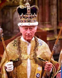 Перед Богом и народом: Карл III и Камилла Паркер-Боулз торжественно стали королём и королевой Великобритании