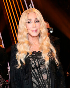 Шер узнала о существовании тайной внучки