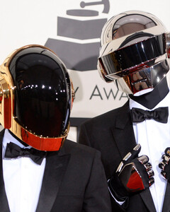 Daft Punk представили 9 неизданных треков для пластинки Random Access Memories (10th Anniversary Edition)