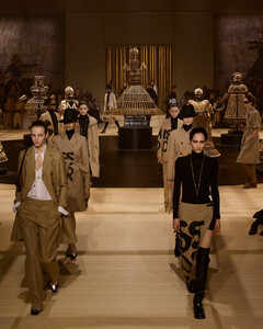 Ода Мисс Диор: в новой коллекции Dior вспоминает, как когда-то изменил моду