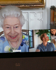 Принц Гарри и Меган Маркл уже познакомили малышку Лилибет с прабабушкой-королевой