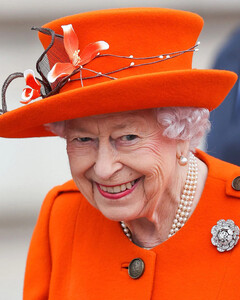 На какие средства существует Елизавета II и почему налогоплательщики не против этого источника доходов королевы?