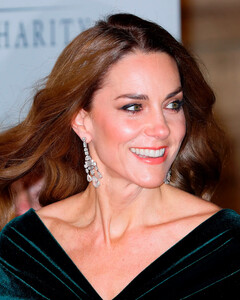 Раскрываем историю серёжек Кейт Миддлтон