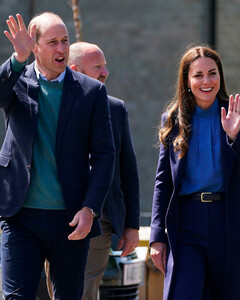 Кембриджские прибыли! Кейт Миддлтон и принц Уильям приехали с двухдневным визитом в Шотландию