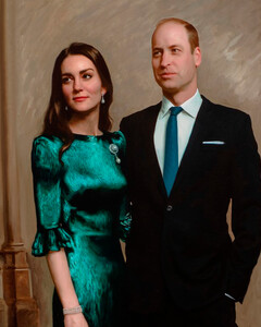 Королевский фонд показал первый официальный портрет Кейт Миддлтон и принца Уильяма