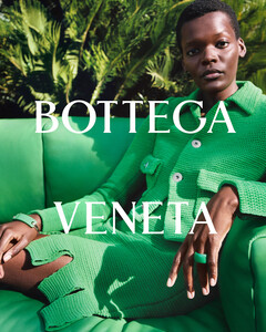Почему Bottega Veneta отказалась вести соцсети