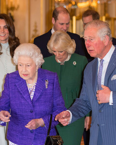 Как королевская семья почтила память принца Филиппа