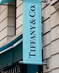 LVMH всё-таки купит Tiffany, но на $425 млн дешевле