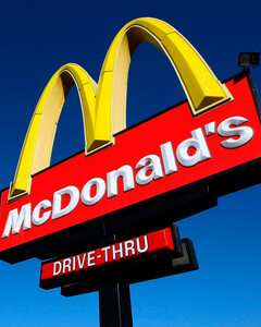 McDonald's уходит из России! Под закрытие попали 850 ресторанов по всей стране