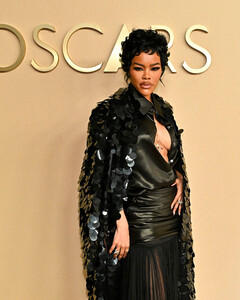 Самые стильные номинанты «Оскара» на самой расслабленной красной дорожке сезона