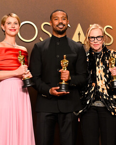 Кино-топ: победители церемонии «Оскар-2026»!