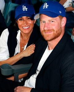 Принц Гарри недоволен постами Меган Маркл о нем и их детях