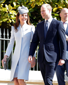 Принц Уильям и Кейт Миддлтон проведут остаток лета с королевой в Шотландии