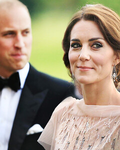Принц Уильям и Кейт Миддлтон зарабатывают больше денег после ухода Гарри и Меган из королевской семьи