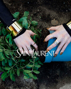 Saint Laurent презентовал свою первую коллекцию ювелирных украшений