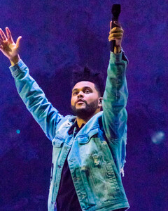 HBO показал трейлер специального концерта The Weeknd под названием Live at SoFi Stadium