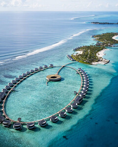 The Ritz-Carlton открыл первый отель на Мальдивах
