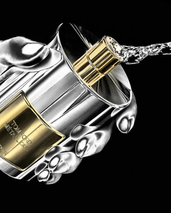 «Металлический» парфюм Tom Ford появился в Москве