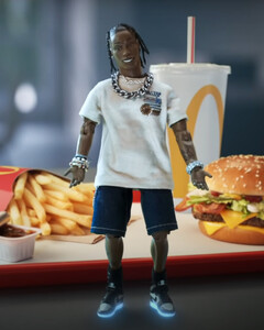 Трэвис Скотт выпустил свою фигурку для McDonald's