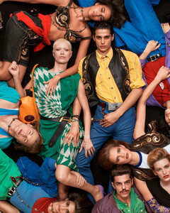 Versace показали первую и единственную коллекцию Дарио Витале