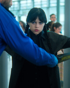 На Netflix состоялась премьера второго сезона сериала «Уэнздей»