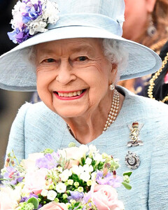 Королева Елизавета II покинула Лондон на несколько дней ради королевского тура по Шотландии