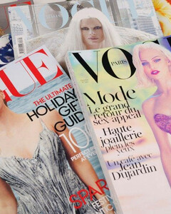 Контент на сайтах Vogue, GQ и Glamour станет платным