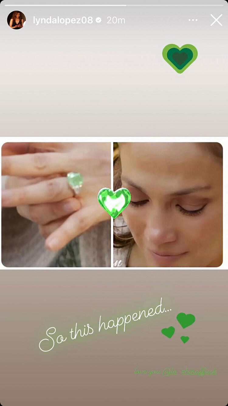 Дженнифер Лопес показала помолвочное кольцо в Instagram&nbsp;сторис