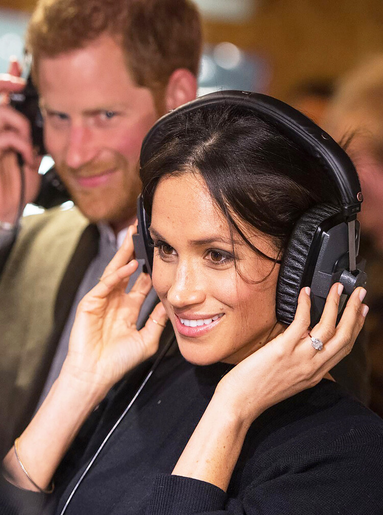 Принц Гарри, герцог Сассекский и Меган Маркл, герцогиня Сассекская запустили первый выпуск своего подкаста на Spotify, 31 декабря 2020, США