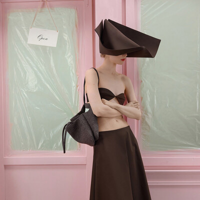 Дом моды Yudashkin представил новую премиум-линию в особняке Спиридонова