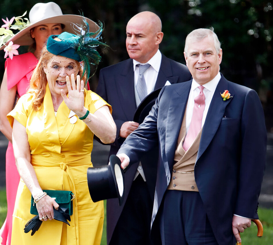 Сара Фергюсон, герцогиня Йоркская, и принц Эндрю, герцог Йоркский, посещают четвертый день Королевского Аскот на ипподроме Аскот 21 июня. 2019 год в Аскоте, Англия