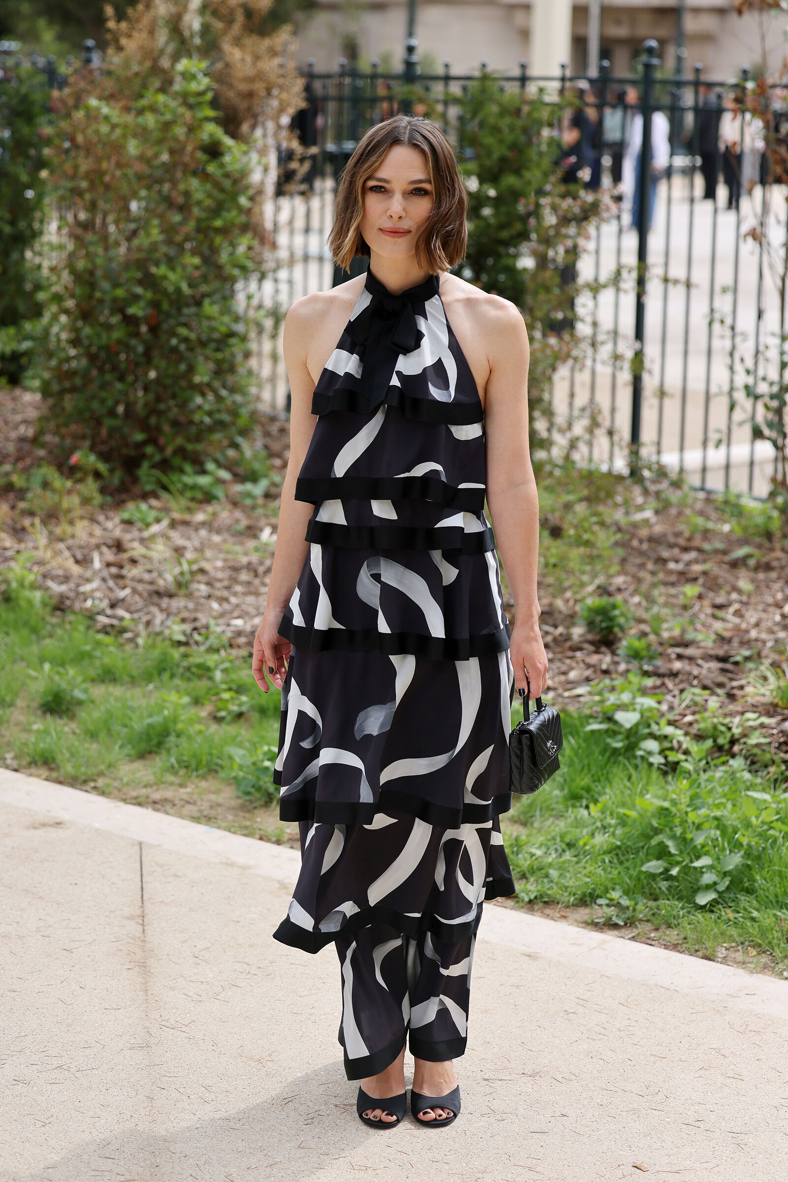 Кира Найтли на показе Chanel Couture